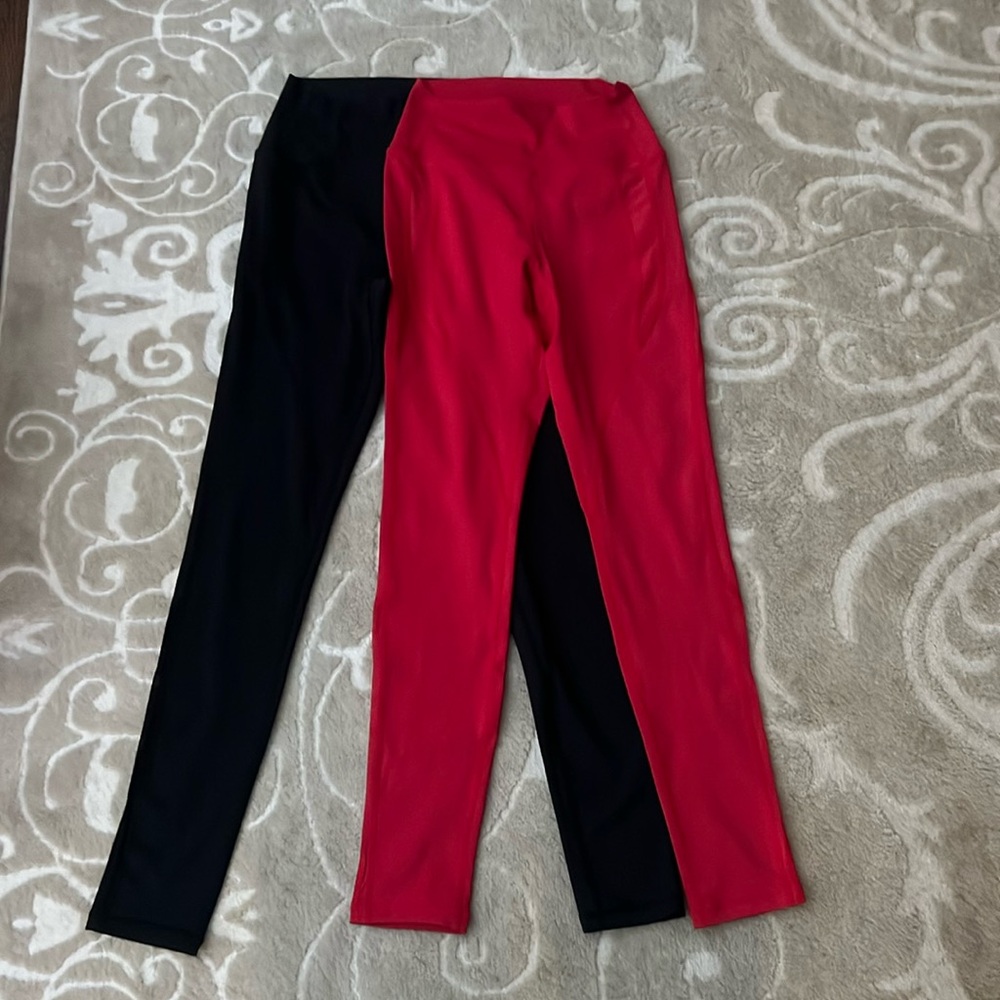 Two buffbunny leggings queen bee